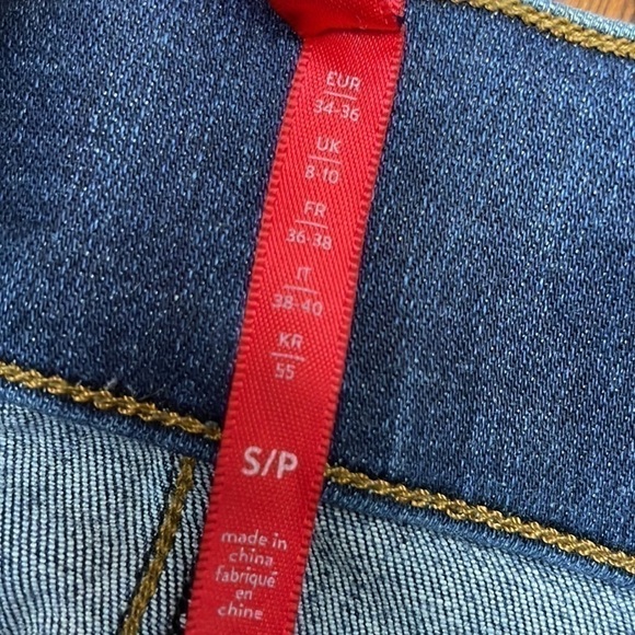 SPANX Distressed Ankle Skinny Jeans - Picture 12 of 16